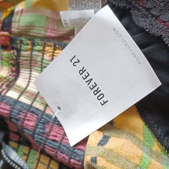 Forever 21 Plaid Crop Top Size M - Picture 6 of 6